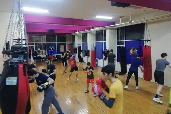 Camadan Gym - Spor salonu - İstanbul Avcılar