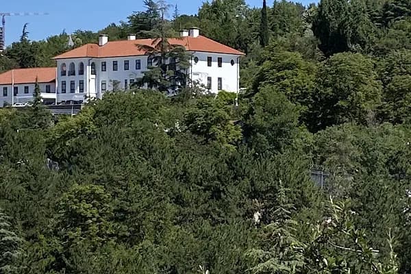 British Embassy Ankara (Birleşik Krallık Ankara Büyükelçiliği) - Elçilik - Ankara Çankaya