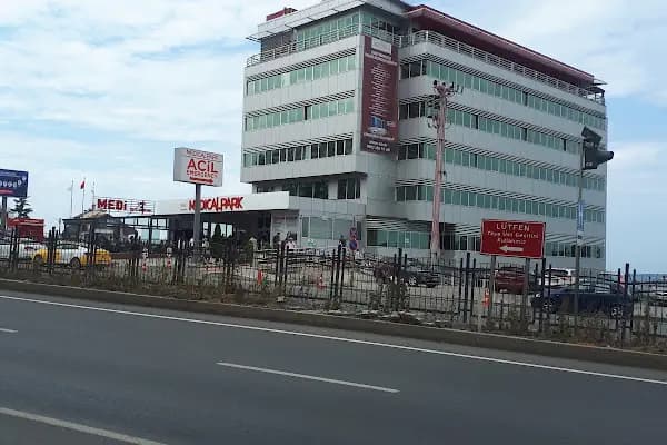 Op.Dr.Ömer Ambarcıoğlu l Burun Estetiği l Göğüs Estetiği l Liposuction l Dolgu &amp; Botoks l Saç Ekimi - Estetik Cerrahi Kliniği - Trabzon Ortahisar