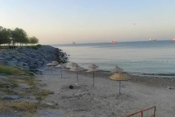 Public beach with umbrella - Halk Plajı - İstanbul Adalar