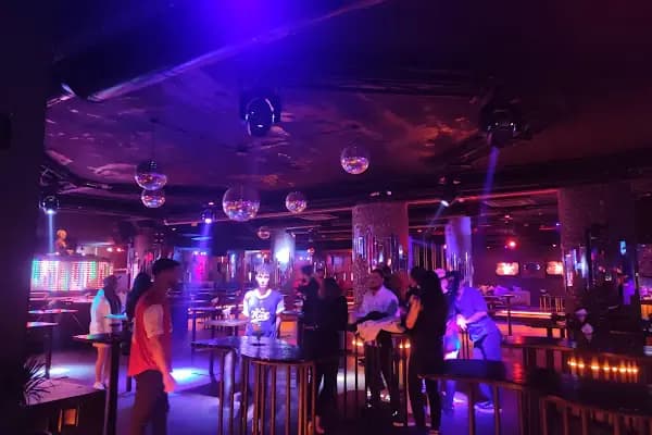 TREN CLUB MERSİN - Gece kulübü - Mersin Mezitli