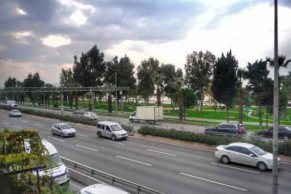 Bayraklı Sahil piknik akanı - Piknik Alanı - İzmir Balçova
