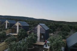 Nilüfer Narlı Bungalov’s