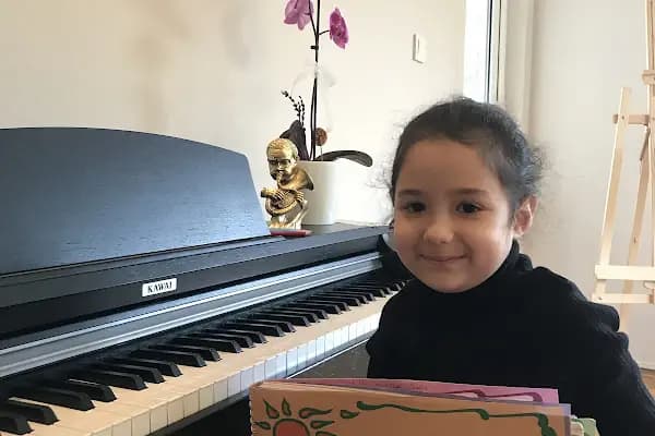 Özel Mi Do Sanat Akademi Kursu - Sanat Okulu - Bursa Osmangazi