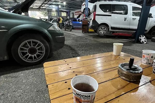TotalEnergies Quartz Auto Services - Akköseler Oto - Araç Bakım ve Onarımı - Adana Pozantı