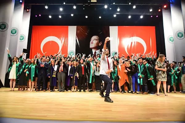 Baki Komsuoğlu Kongre Ve Kültür Merkezi - Okul - Kocaeli Çayırova
