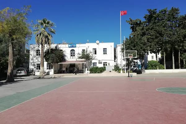 Cumhuriyet Ortaokulu - Okul - Muğla Dalaman