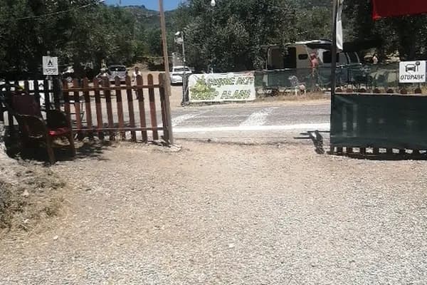 CEŞMEALTI KAMPİNG - Kamp Alanı - Çanakkale Çanakkale Merkez