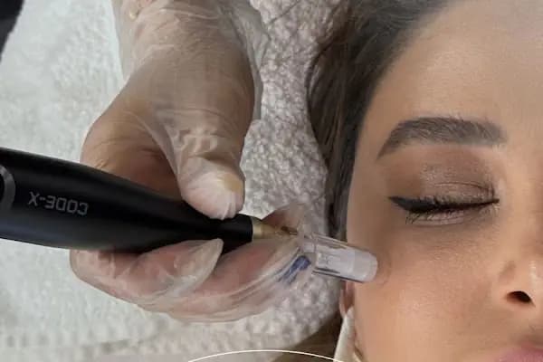S Clinic Samsun - Saç Çoğaltma, Saç Bakım ve Güzellik Merkezi - Saç Yenileme Hizmeti - Samsun 19 Mayıs