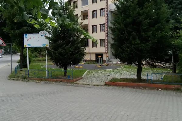 Uğurböceği Çocuk Parkı - Park - Sakarya Erenler