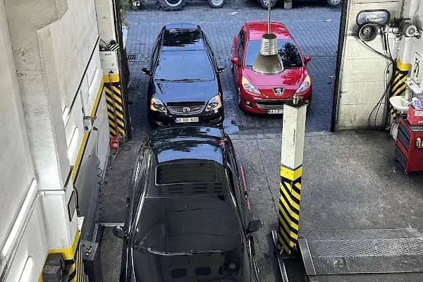 AKDENİZ OTO TAMİR SERVİSİ - Araç Bakım ve Onarımı - İstanbul Çekmeköy