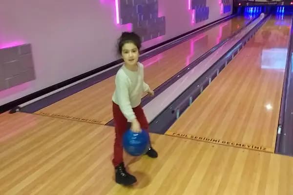 Game Machine - Bovling salonu - Antalya Aksu
