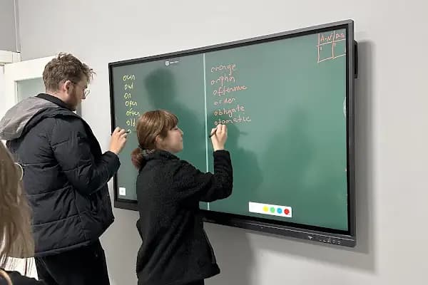Dynamic English Bağlıca Şubesi- Kids, Teens ve Hazırlık Atlama Kursları - Dil Okulu - Ankara Etimesgut