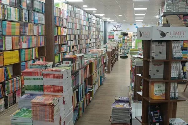Dünya kültür merkezi - Kitapçı - Adana Çukurova