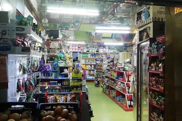 Yüksek Market - Market - İzmir Konak