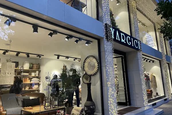 YARGICI Alsancak - Kadın giyim mağazası - İzmir Dikili