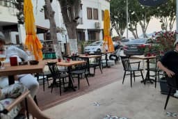 Karaffe Bira ve Şarap Evi