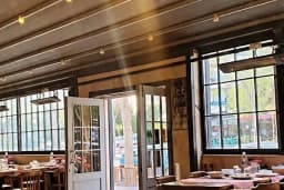 Vav Steakhouse