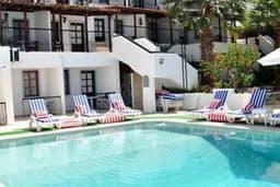 Jarra Hotel