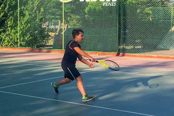 ASTA TENİS - Tenis Kulübü - Ankara Gölbaşı