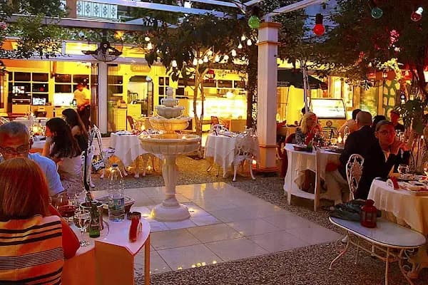 Büyükada Otel - Otel - İstanbul Küçükçekmece