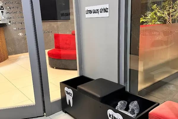 Dent Aydınlıkevler Diş Polikliniği - Diş Kliniği - Ankara Çankaya