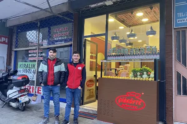 Has Çiğköfte Dünyası Arnavutköy - Çiğ Köfteci - İstanbul Ümraniye