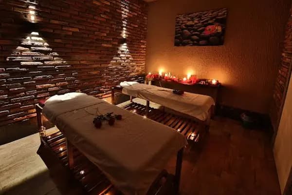 Castles Spa & Wellness - Spa ve Sağlık Kulübü - İzmir Konak