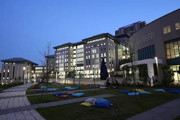 Haliç Üniversitesi - Özel Üniversite - İstanbul Adalar