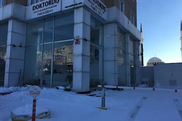 Diş Hekimi - Diş Kliniği - İstanbul Bağcılar