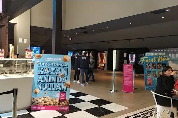 Paribu Cineverse İzmir Optimum - Sinema Salonu - İzmir Buca