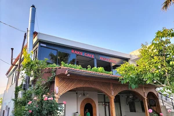Raks Cafe - Kafe - Mersin Anamur