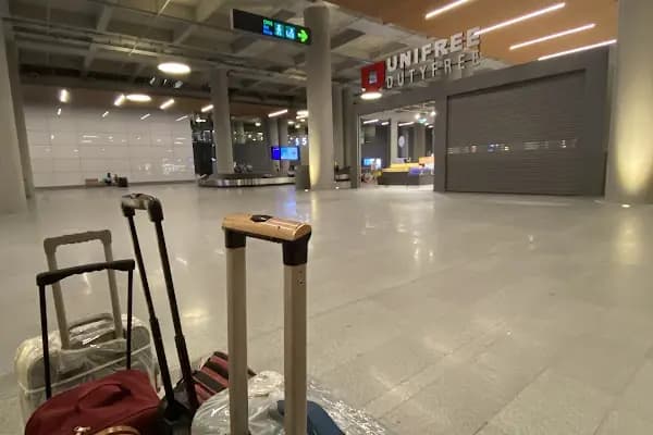 Avis - Dalaman Havalimanı Dış Hatlar Şubesi - Araba Kiralama Şirketi - Muğla Dalaman