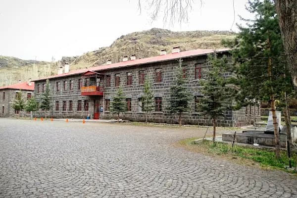 Kafkas Üniversitesi Devlet Konservatuarı - Üniversite - Kars Kars Merkez