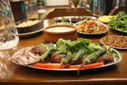 Yeşil Vadi Alabalık/ Konya Balık Restaurant/ Çayırbağında Balık Restaurant