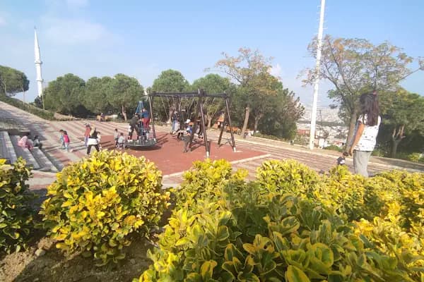 Peker Parkı - Park - İzmir Karabağlar