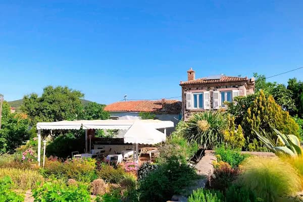 Küçük Oteller Sitesi - Seyahat Acentesi - İstanbul Adalar