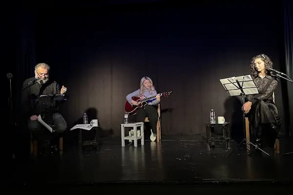 Kabare Sahnesi - Tiyatro Sahnesi - Antalya Muratpaşa