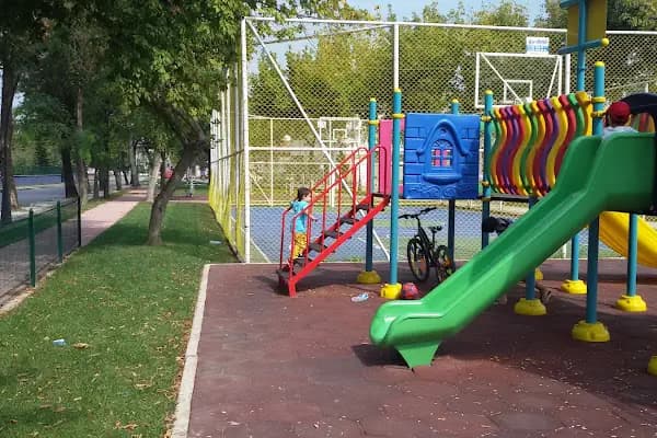 Manolya Parkı - Park - Sakarya Ferizli
