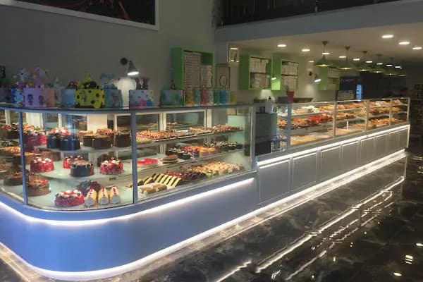Fiskos Pastane &amp; Cafe - Pastane - İstanbul Küçükçekmece