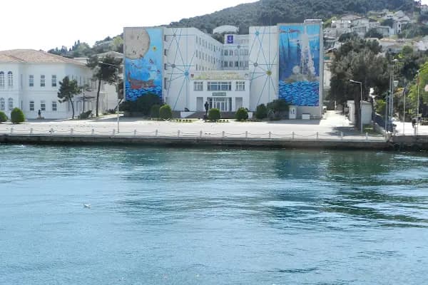 MSÜ Deniz Harp Okulu Heybeliada Yerleşkesi - Okul - İstanbul Avcılar