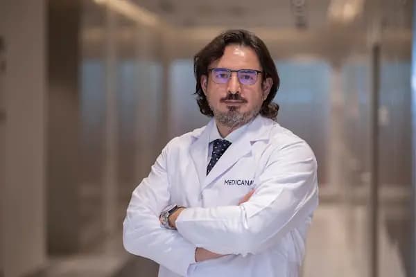 Doç.Dr. Mehmet Bekir Ünal - El Cerrahisi Uzmanı - İstanbul Beşiktaş
