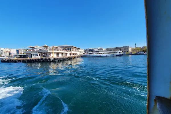 Yeni Kadıköy (Şehir Hatları) İskelesi - Feribot İskelesi - İstanbul Kadıköy