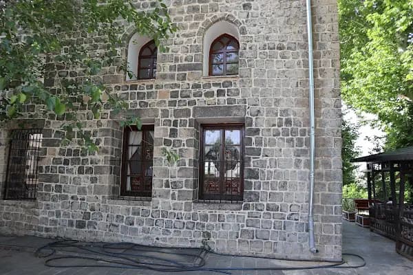 Gazi Köşkü Şark Evi - Tarihi Yer - Diyarbakır Çermik