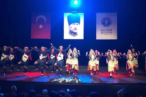 İstanbul Folklor Sanat Merkezi - Dans Stüdyosu - İstanbul Bağcılar