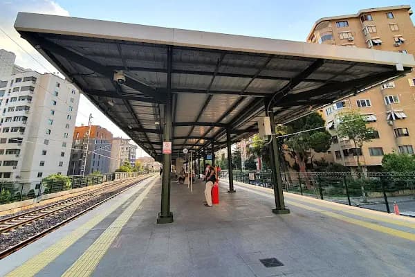 Suadiye - Tren İstasyonu - İstanbul Maltepe
