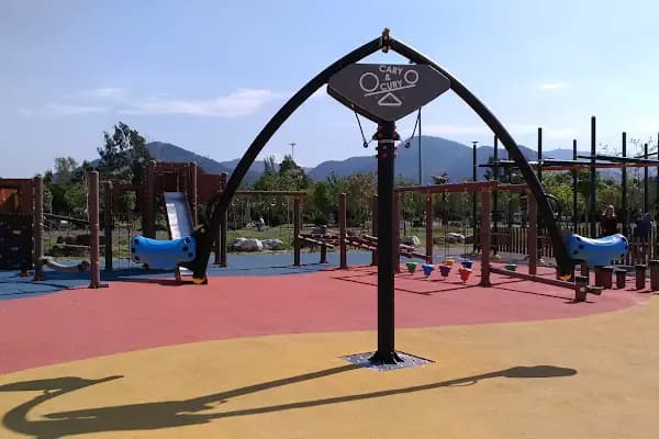 Süleyman Demirel Myd. - Park - İzmir Bergama