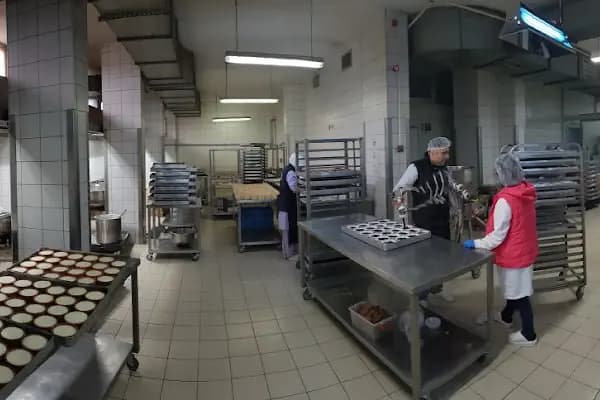 Renk Gıda - Tatlı Dükkanı - İstanbul Arnavutköy