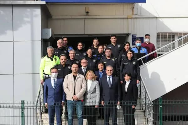 Cumhuriyet Şehit Turhan Kara Polis Merkezi Amirliği - Adalet Departmanı - Mersin Yenişehir