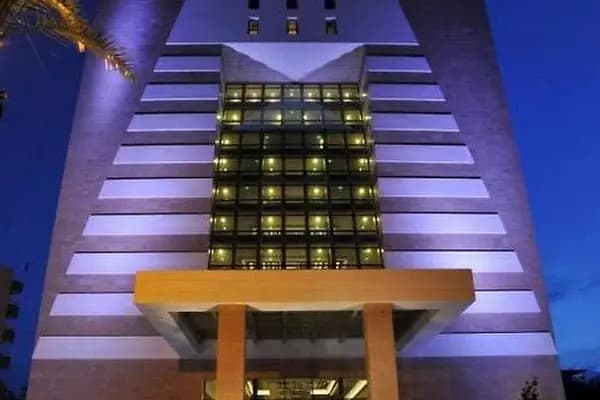 Ramada Plaza Antalya Hotel - Otel - Antalya Gazipaşa